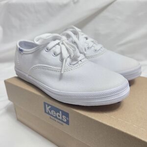 NIB Keds Girls Champion White Canvas Sneakers 13.5